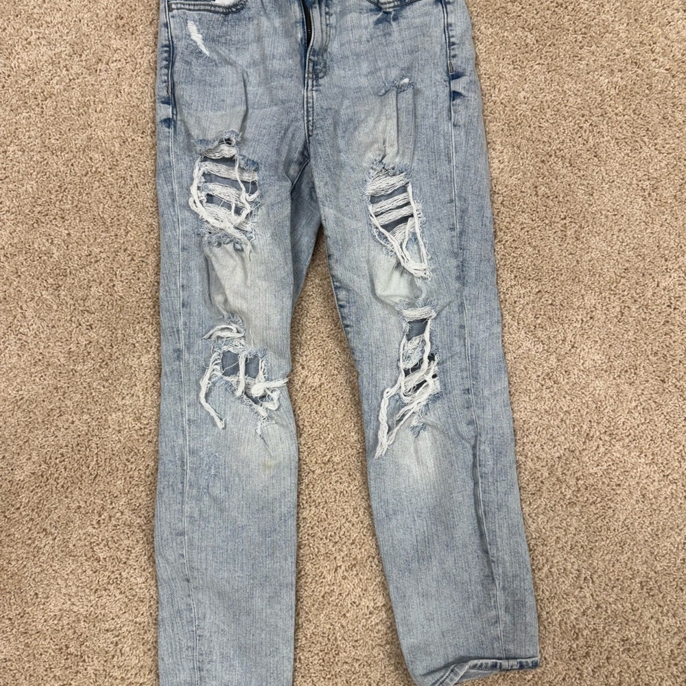 Stylish Distressed Straight Leg Jeans - Light Blue